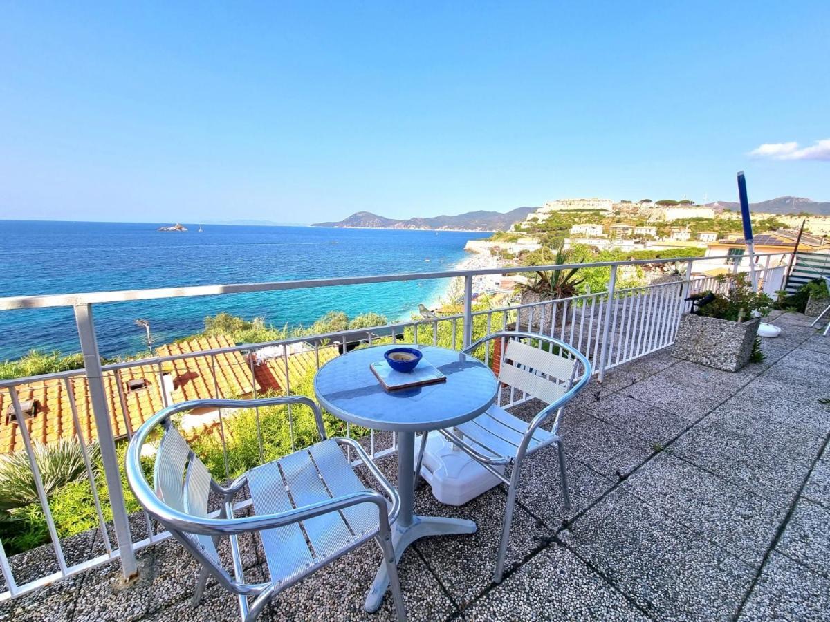 Appartamenti La Terrazza Sulle Ghiaie - Goelba Portoferraio Buitenkant foto